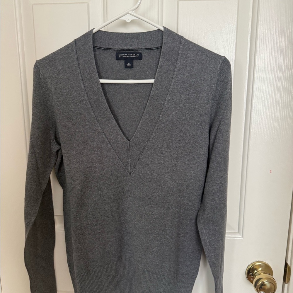 Banana Republic Gray Silk Cotton Cashmere Sweater